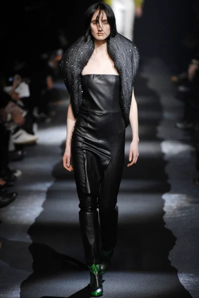 Look 34